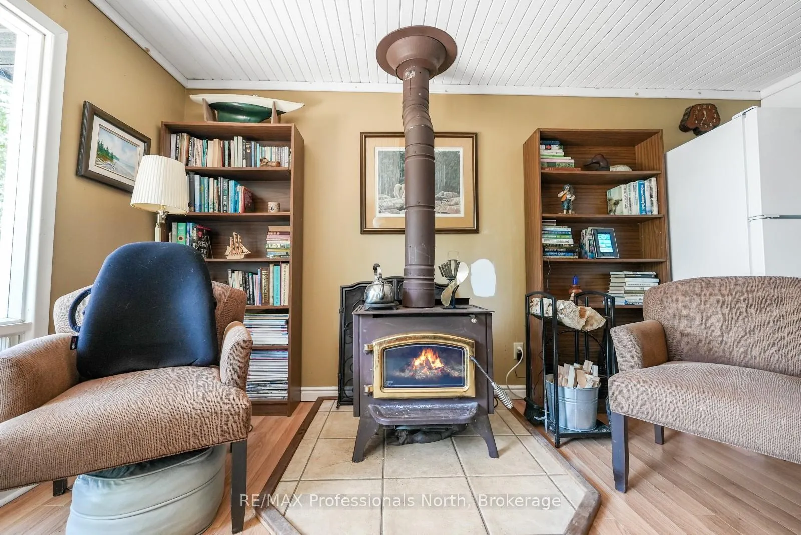 Photo 11 of 1275 Quartz Lane, Highlands East, Glamorgan — HOMEH