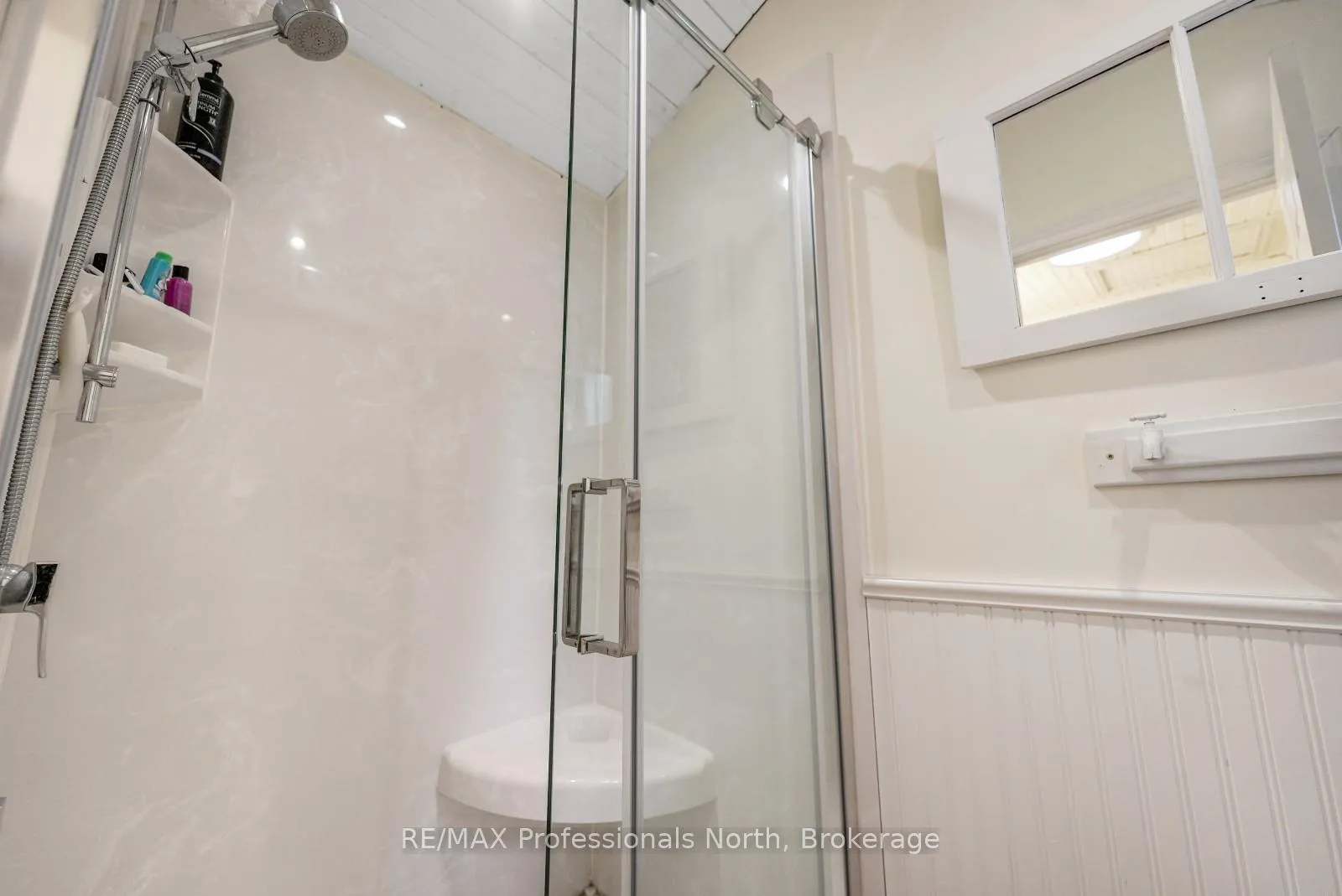 Photo 16 of 1275 Quartz Lane, Highlands East, Glamorgan — HOMEH