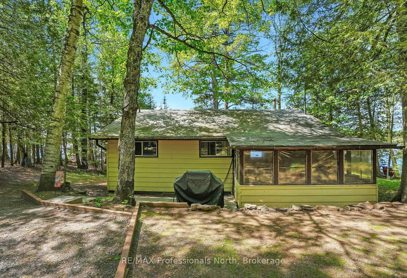 Photo 23 of 1275 Quartz Lane, Highlands East, Glamorgan — HOMEH