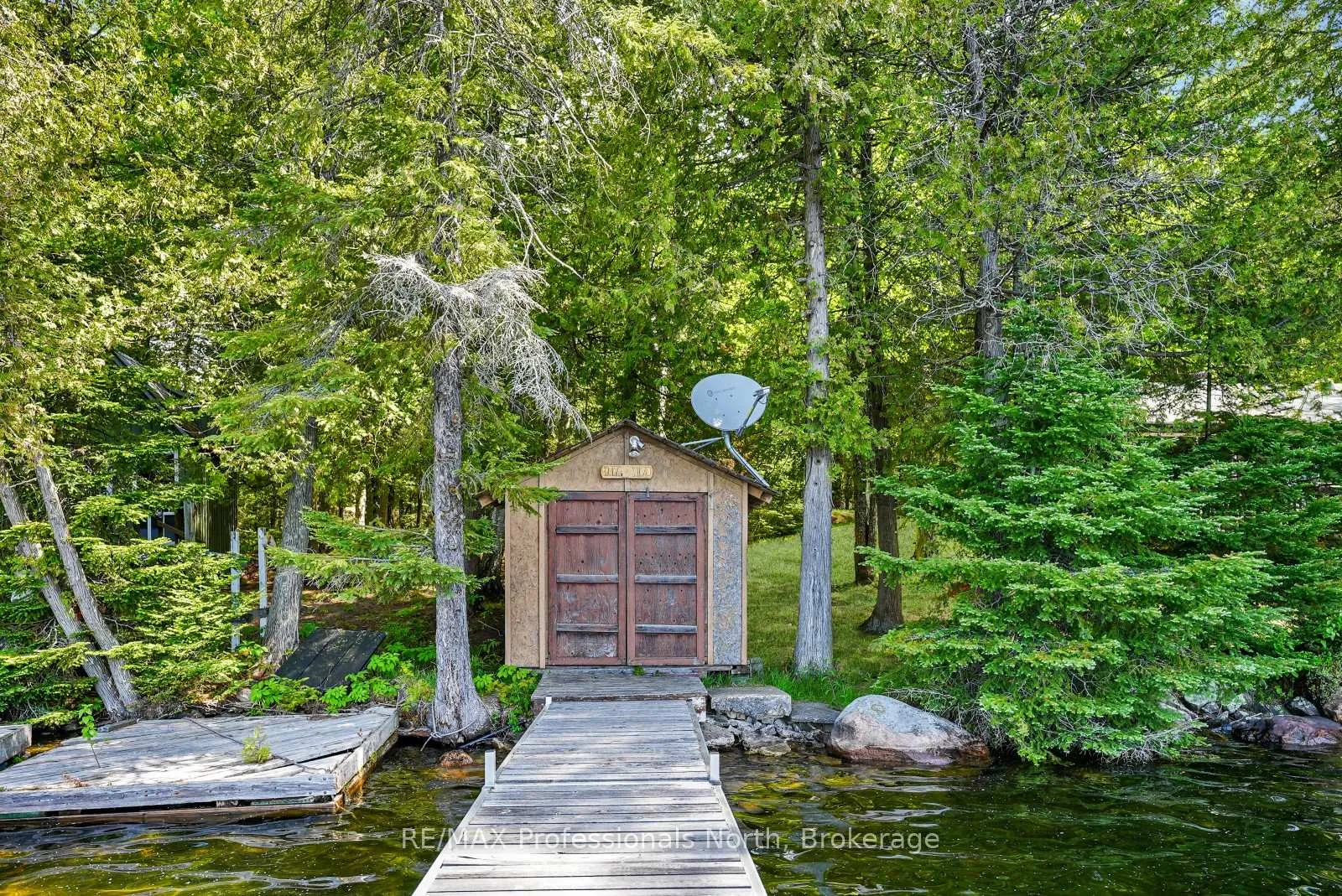 Photo 34 of 1275 Quartz Lane, Highlands East, Glamorgan — HOMEH