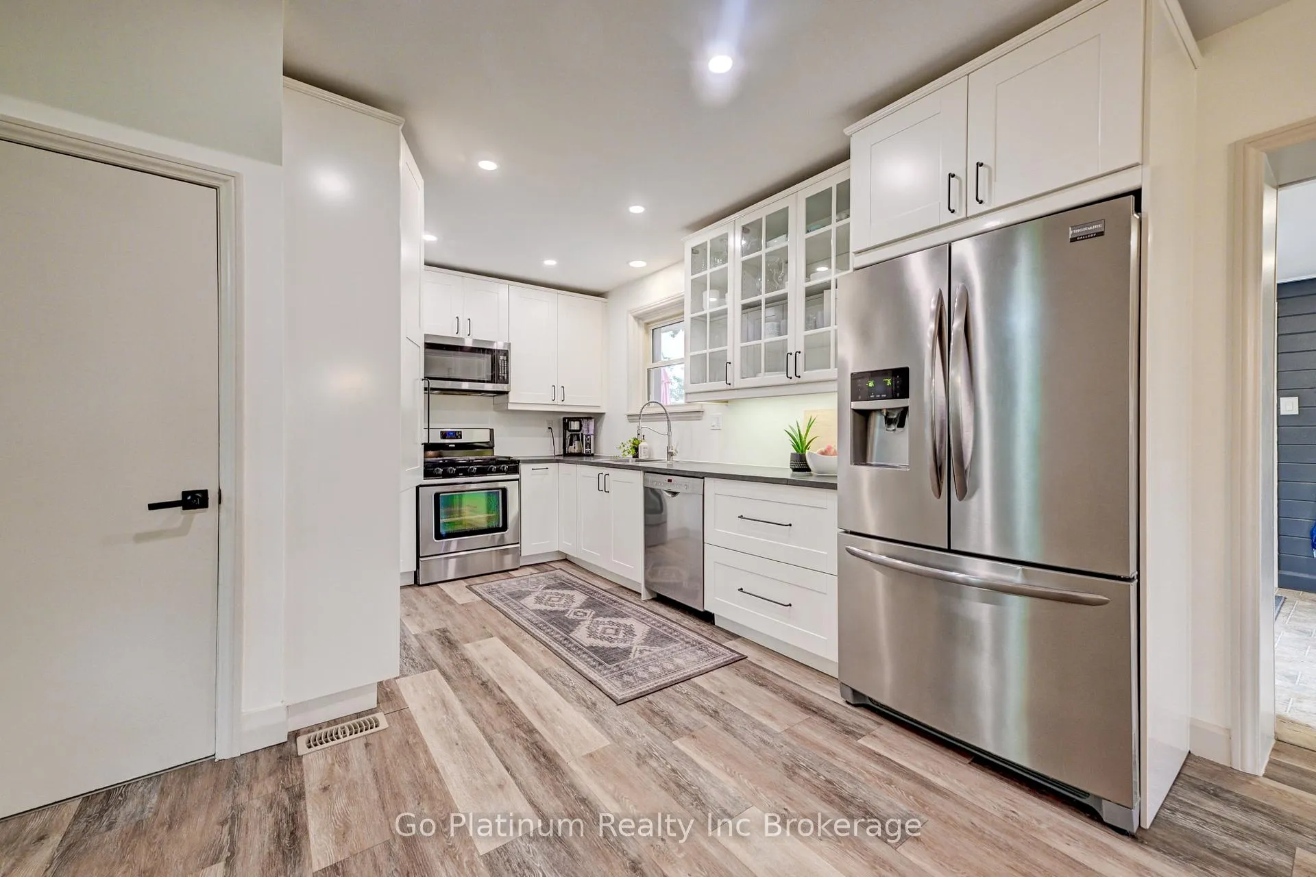 Photo 12 of 131 Byron Street, Zorra, Thamesford — HOMEH