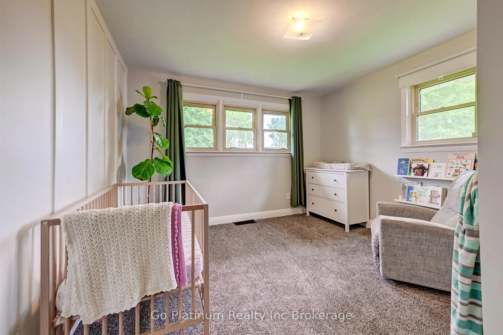 Photo 22 of 131 Byron Street, Zorra, Thamesford — HOMEH