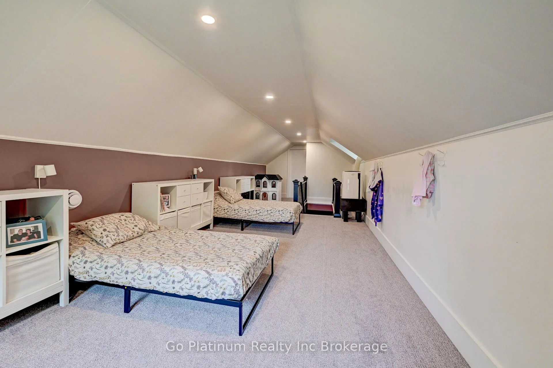 Photo 25 of 131 Byron Street, Zorra, Thamesford — HOMEH