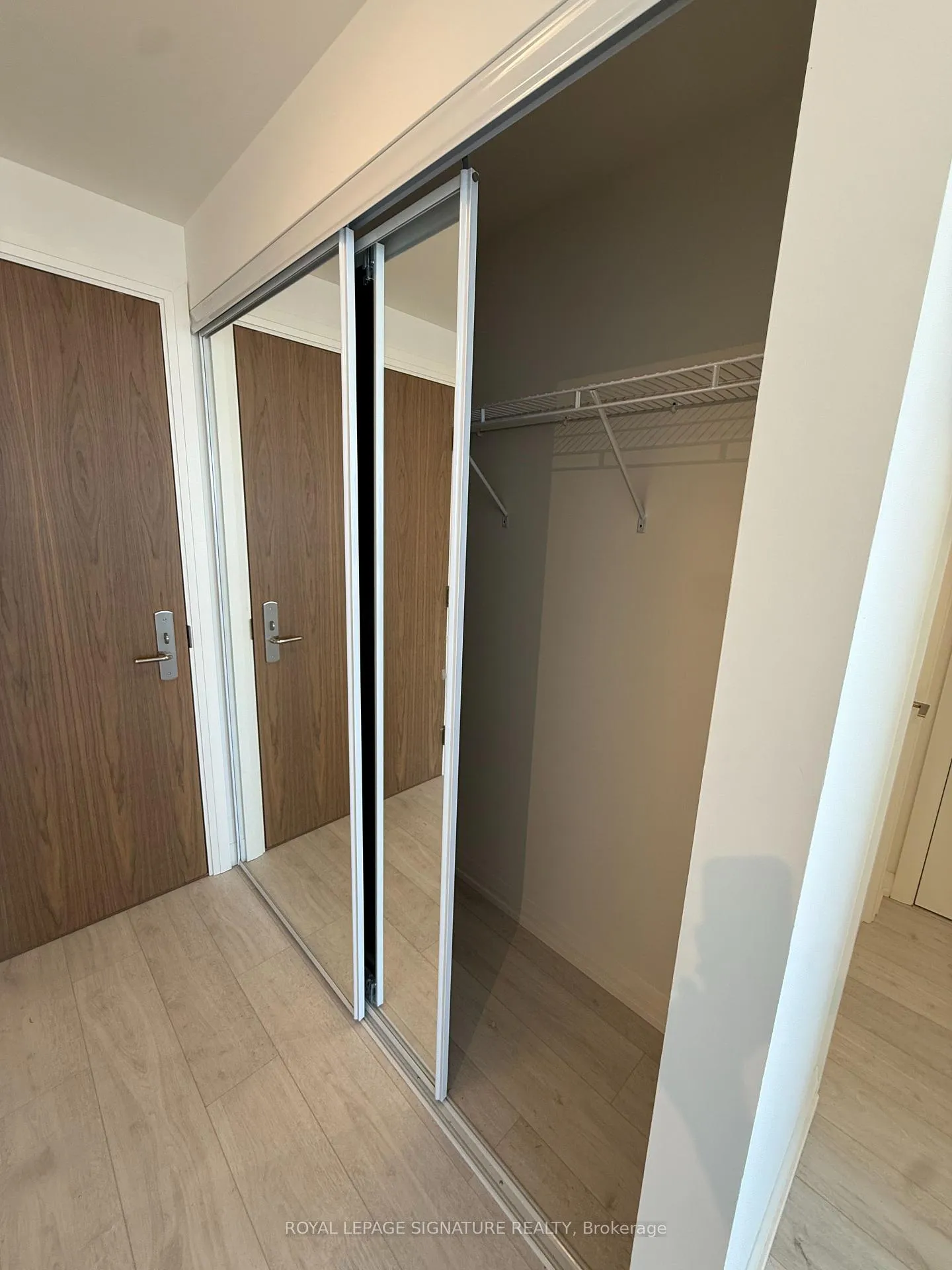 Photo 4 of Unit 2308, 27 Korda Gate, Vaughan, Vellore Village — HOMEH