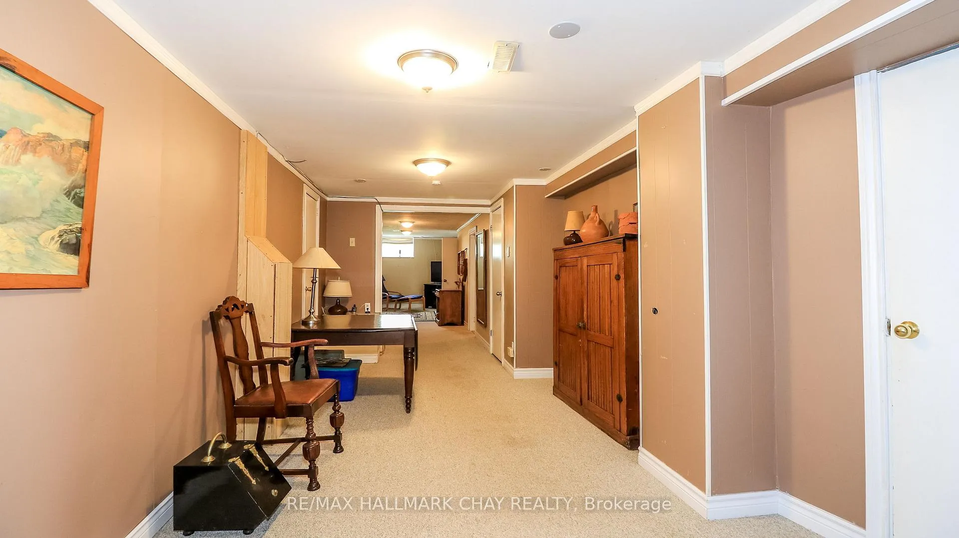 Photo 17 of 15 Murray Street, Orillia — HOMEH