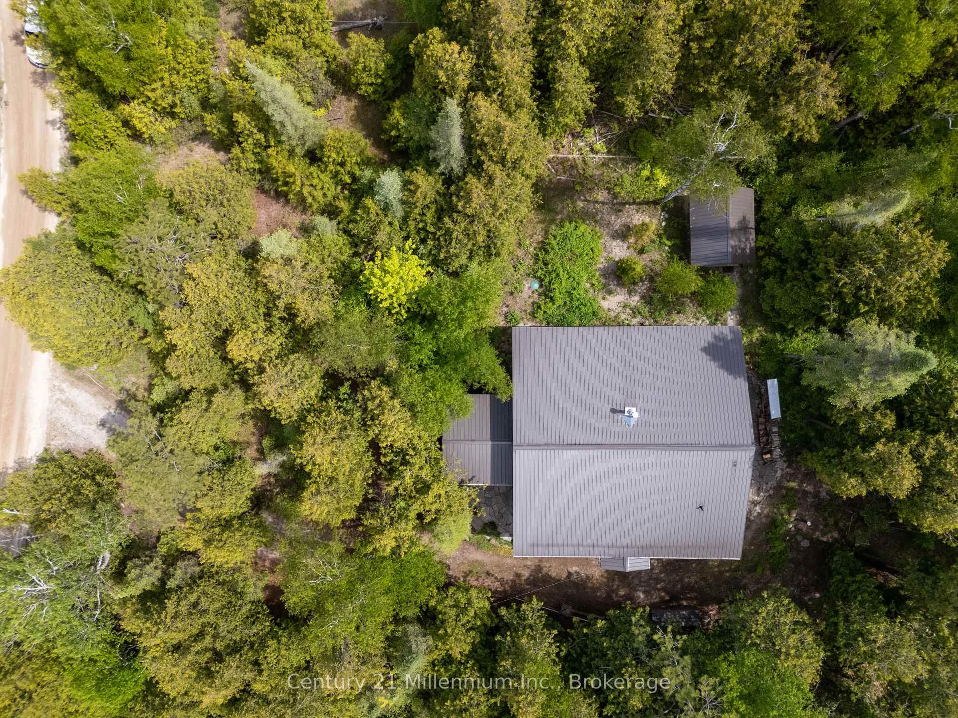 Photo 4 of 13 Richardson Road, Kincardine — HOMEH