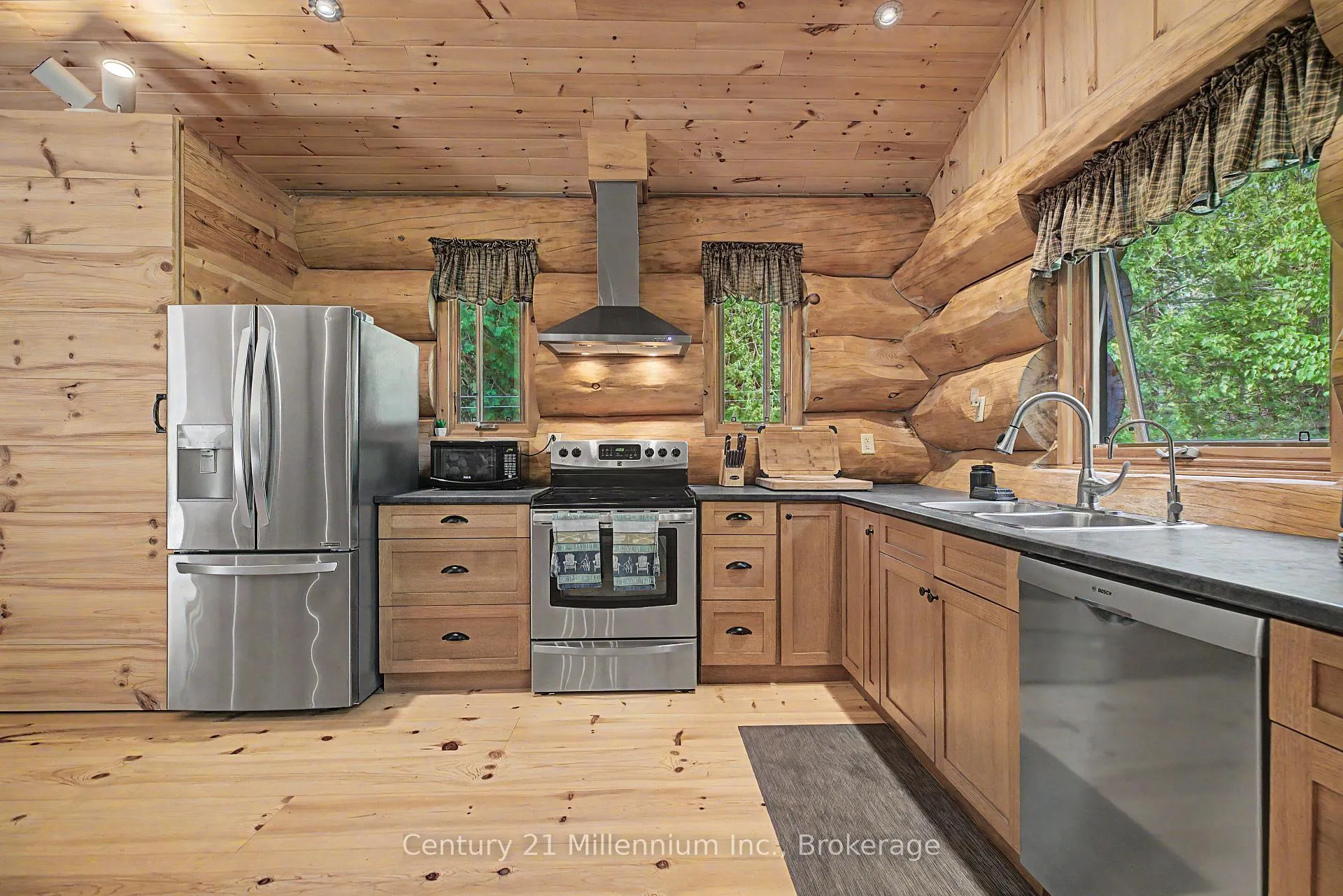 Photo 15 of 13 Richardson Road, Kincardine — HOMEH