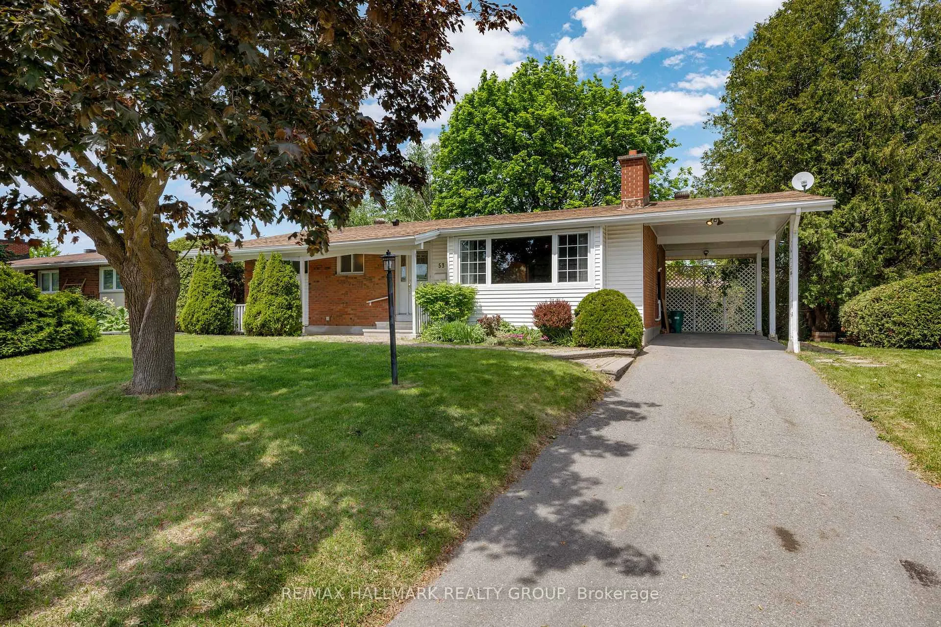 Photo 1 of 53 Farlane Boulevard, Ottawa, City View/Skyline/Fisher Heights/Parkwood Hills — HOMEH