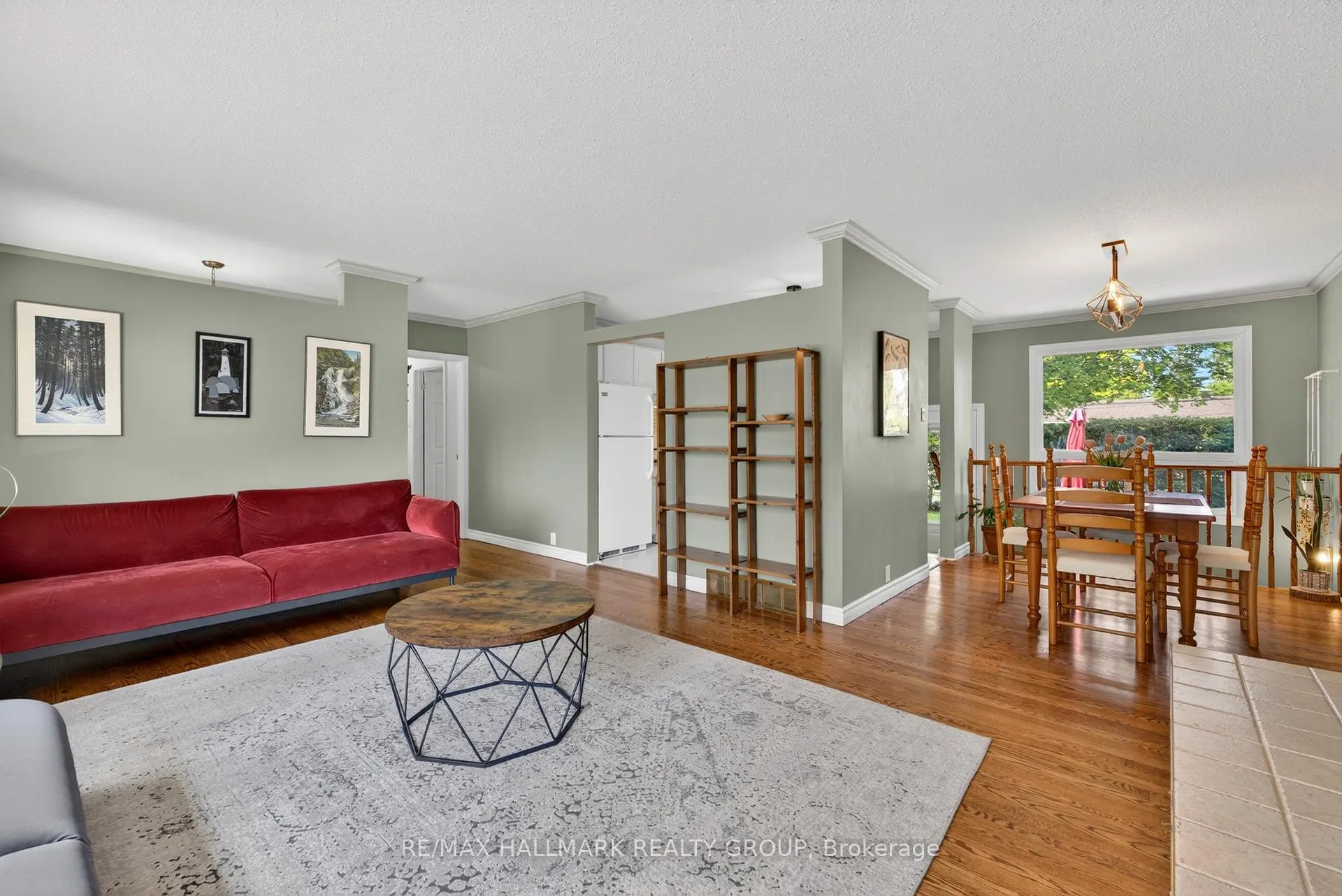 Photo 7 of 53 Farlane Boulevard, Ottawa, City View/Skyline/Fisher Heights/Parkwood Hills — HOMEH