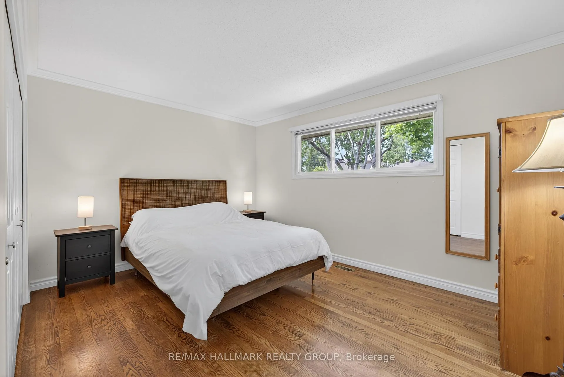 Photo 22 of 53 Farlane Boulevard, Ottawa, City View/Skyline/Fisher Heights/Parkwood Hills — HOMEH