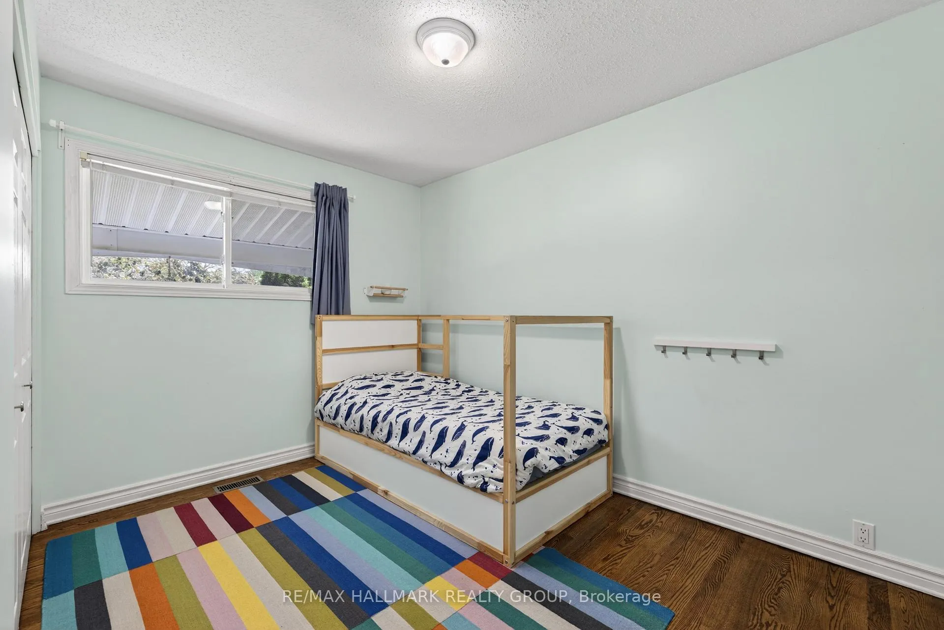 Photo 24 of 53 Farlane Boulevard, Ottawa, City View/Skyline/Fisher Heights/Parkwood Hills — HOMEH