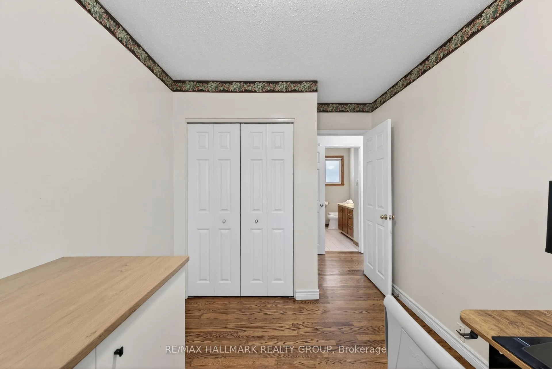 Photo 27 of 53 Farlane Boulevard, Ottawa, City View/Skyline/Fisher Heights/Parkwood Hills — HOMEH