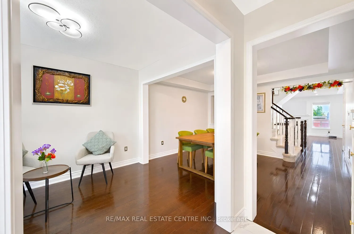 Photo 5 of 969 Philbrook Drive, Milton, Coates — HOMEH