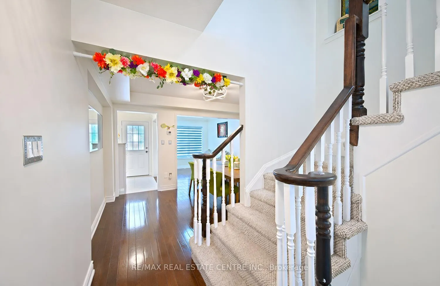 Photo 11 of 969 Philbrook Drive, Milton, Coates — HOMEH