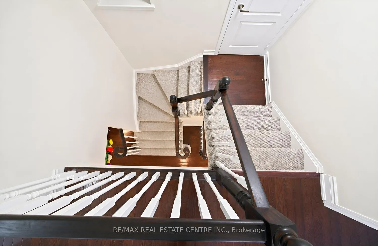 Photo 26 of 969 Philbrook Drive, Milton, Coates — HOMEH