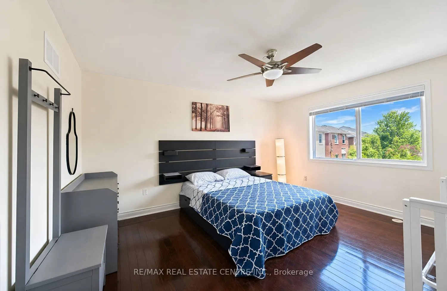 Photo 29 of 969 Philbrook Drive, Milton, Coates — HOMEH