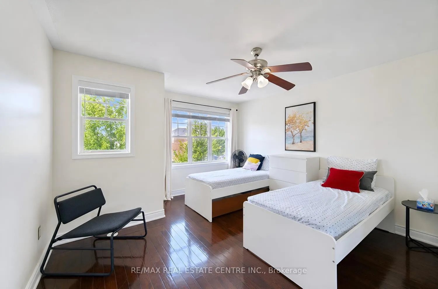 Photo 33 of 969 Philbrook Drive, Milton, Coates — HOMEH