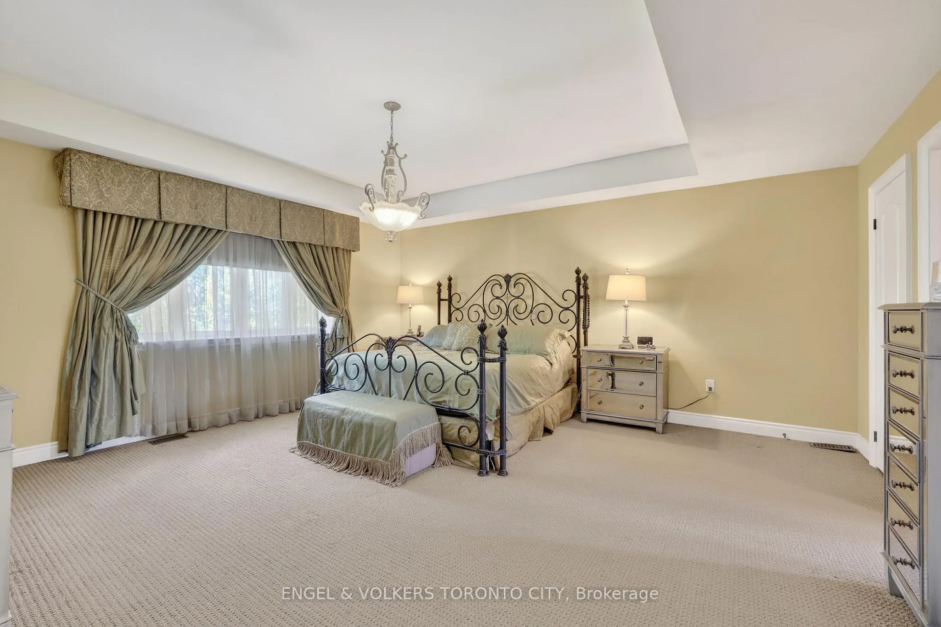 Photo 25 of 8 Duncton Wood Crescent, Aurora, Hills of St Andrew — HOMEH