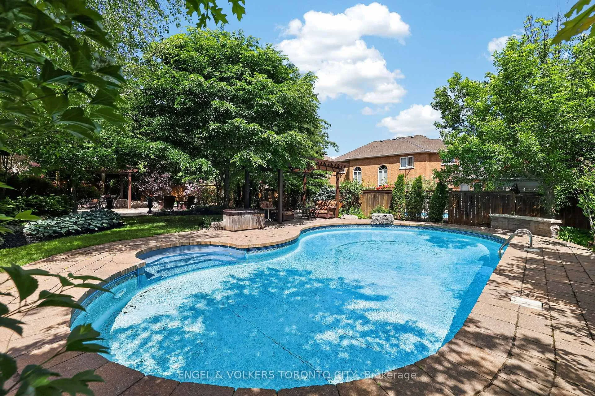 Photo 47 of 8 Duncton Wood Crescent, Aurora, Hills of St Andrew — HOMEH