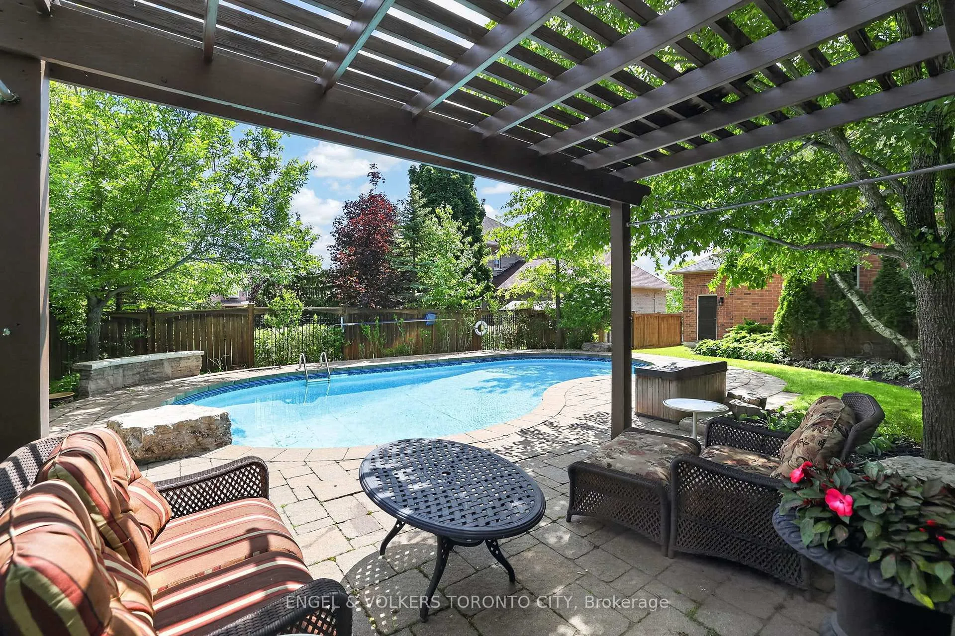 Photo 49 of 8 Duncton Wood Crescent, Aurora, Hills of St Andrew — HOMEH