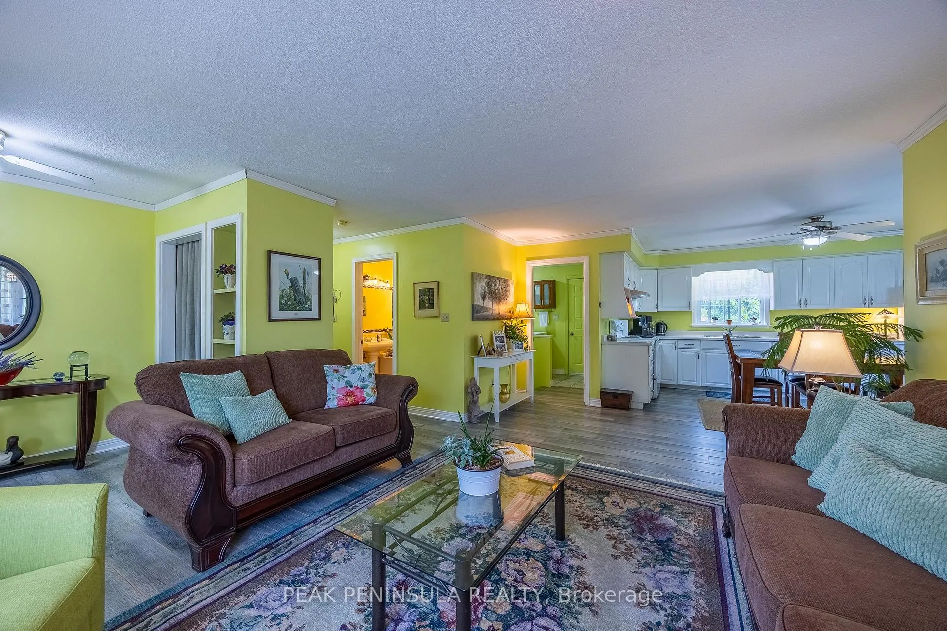 Photo 3 of 122 West Quarter Line Road, Norfolk, Port Rowan — HOMEH