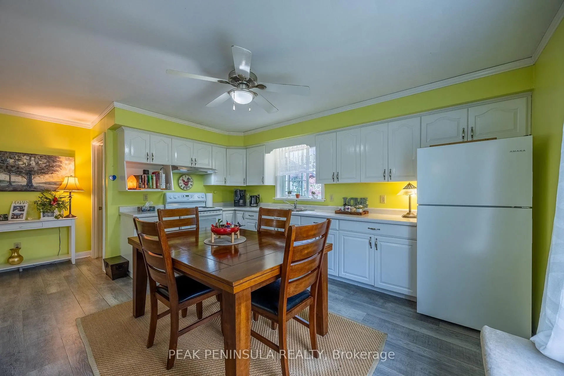 Photo 6 of 122 West Quarter Line Road, Norfolk, Port Rowan — HOMEH