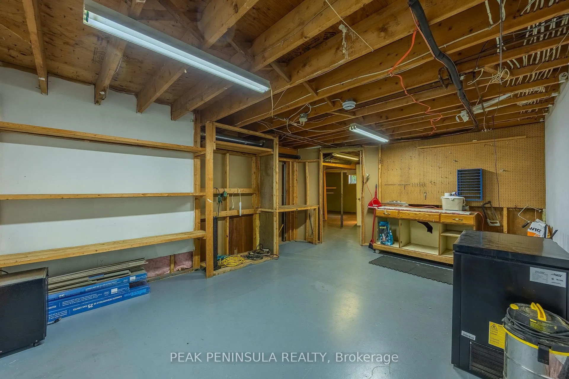 Photo 19 of 122 West Quarter Line Road, Norfolk, Port Rowan — HOMEH
