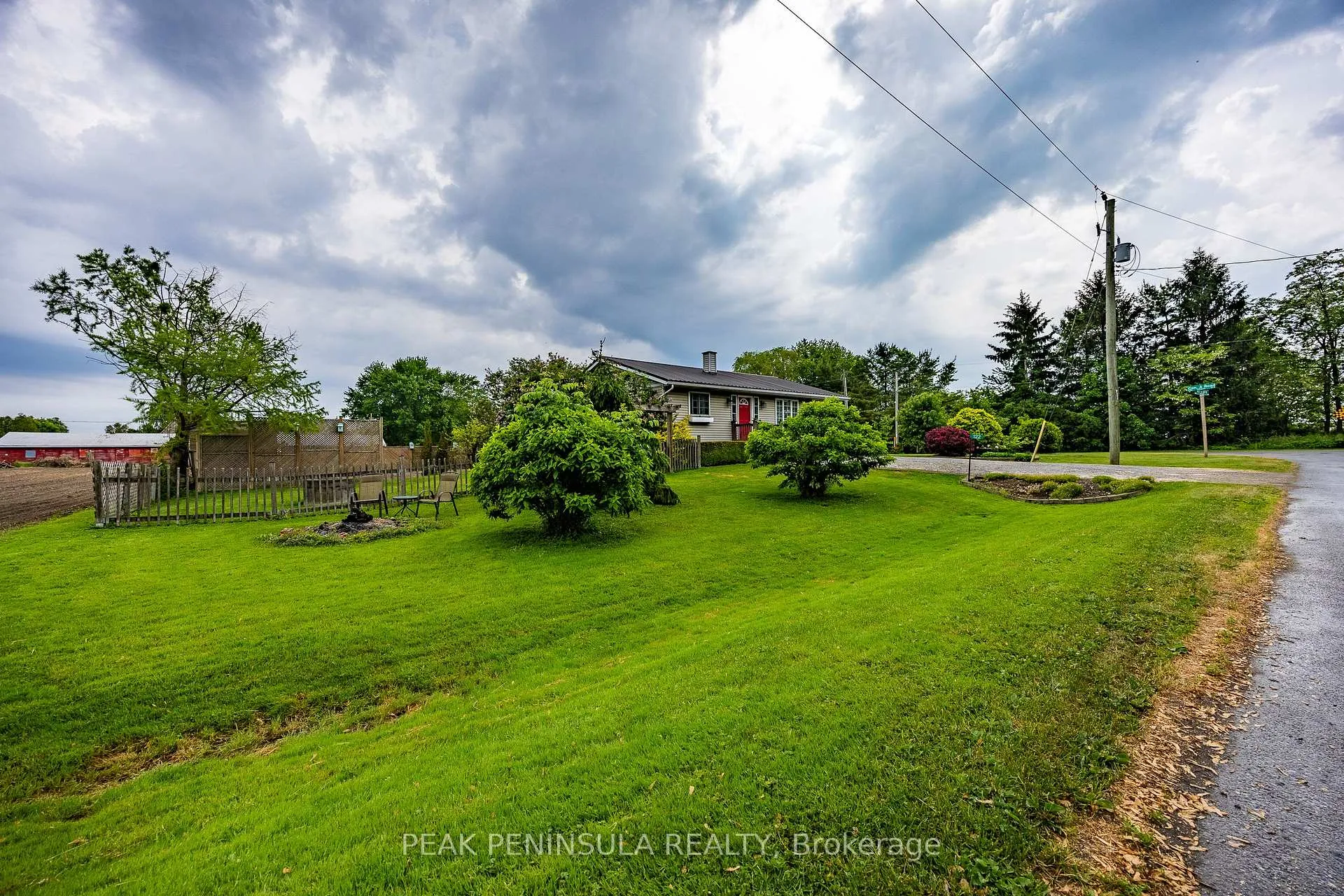 Photo 26 of 122 West Quarter Line Road, Norfolk, Port Rowan — HOMEH