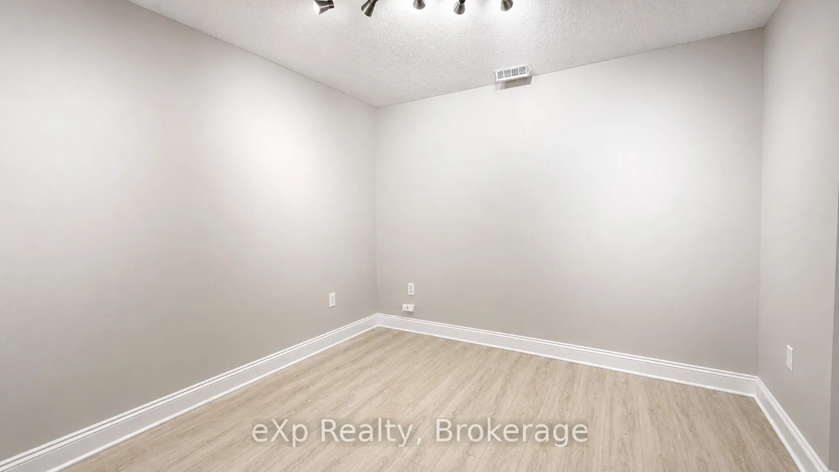 Photo 6 of Unit Apt 1, 2 King Street, Quinte West, Trenton Ward — HOMEH
