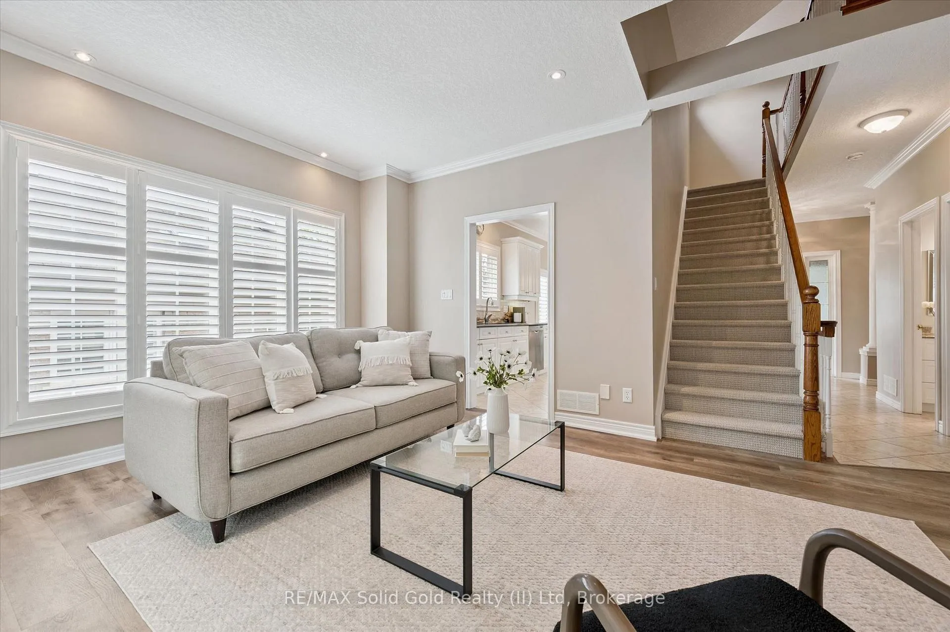 Photo 9 of 819 Creekside Drive, Waterloo — HOMEH