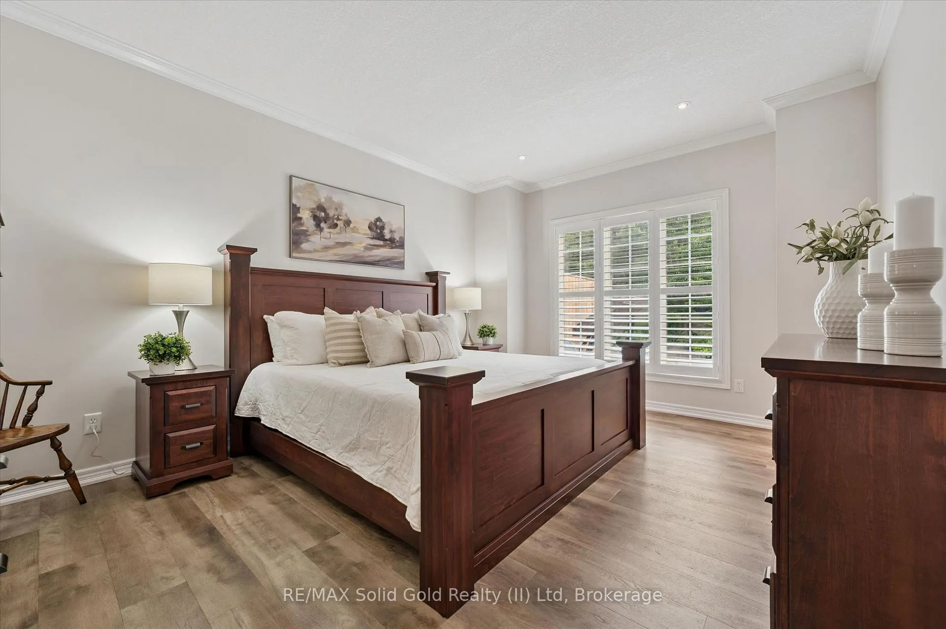 Photo 17 of 819 Creekside Drive, Waterloo — HOMEH