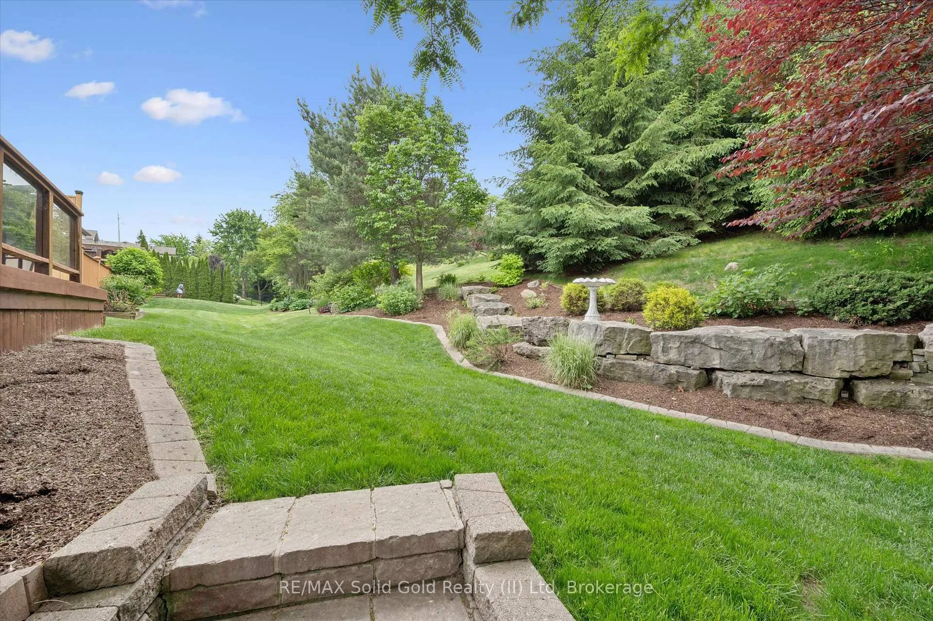 Photo 38 of 819 Creekside Drive, Waterloo — HOMEH