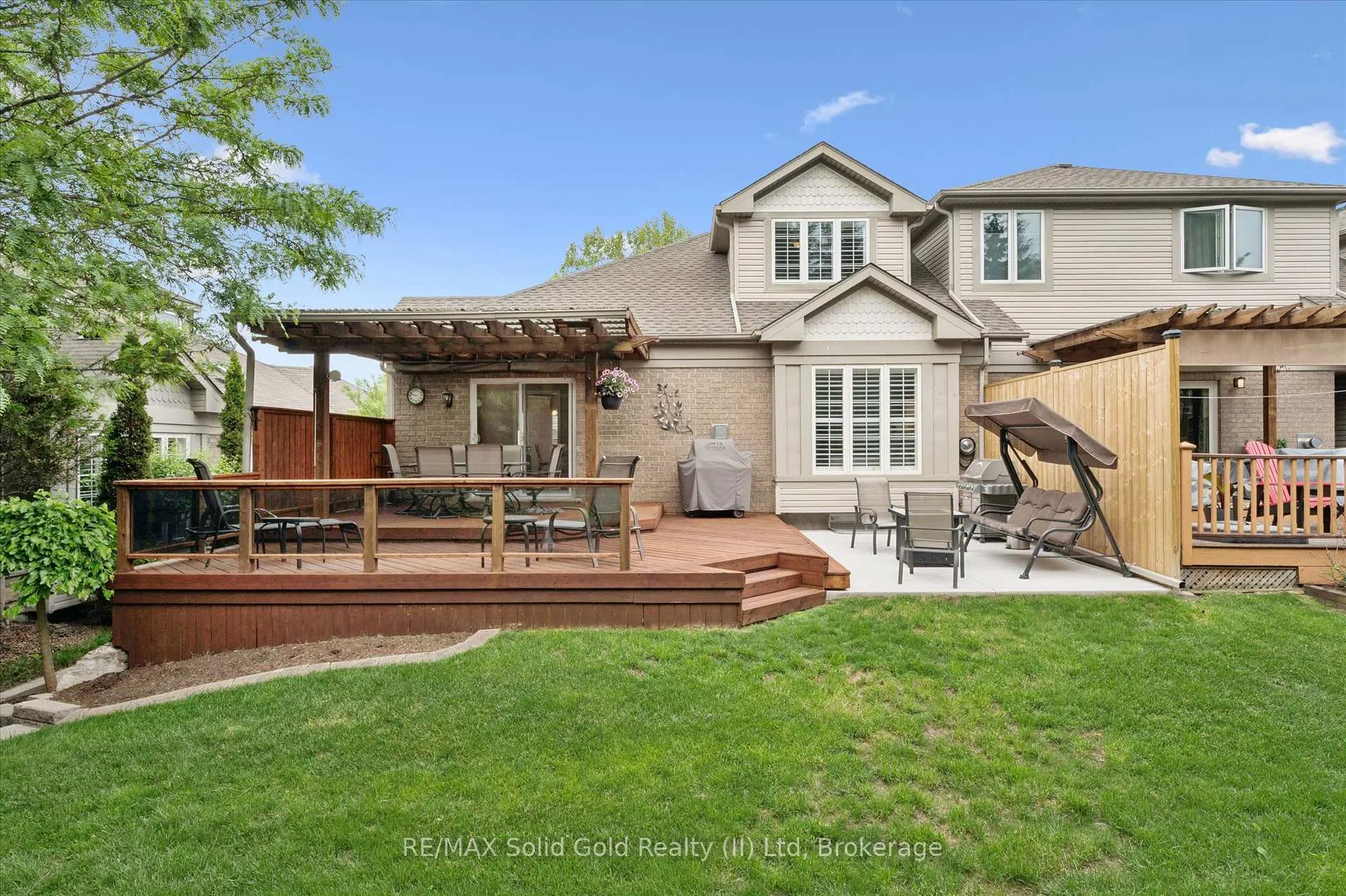 Photo 39 of 819 Creekside Drive, Waterloo — HOMEH