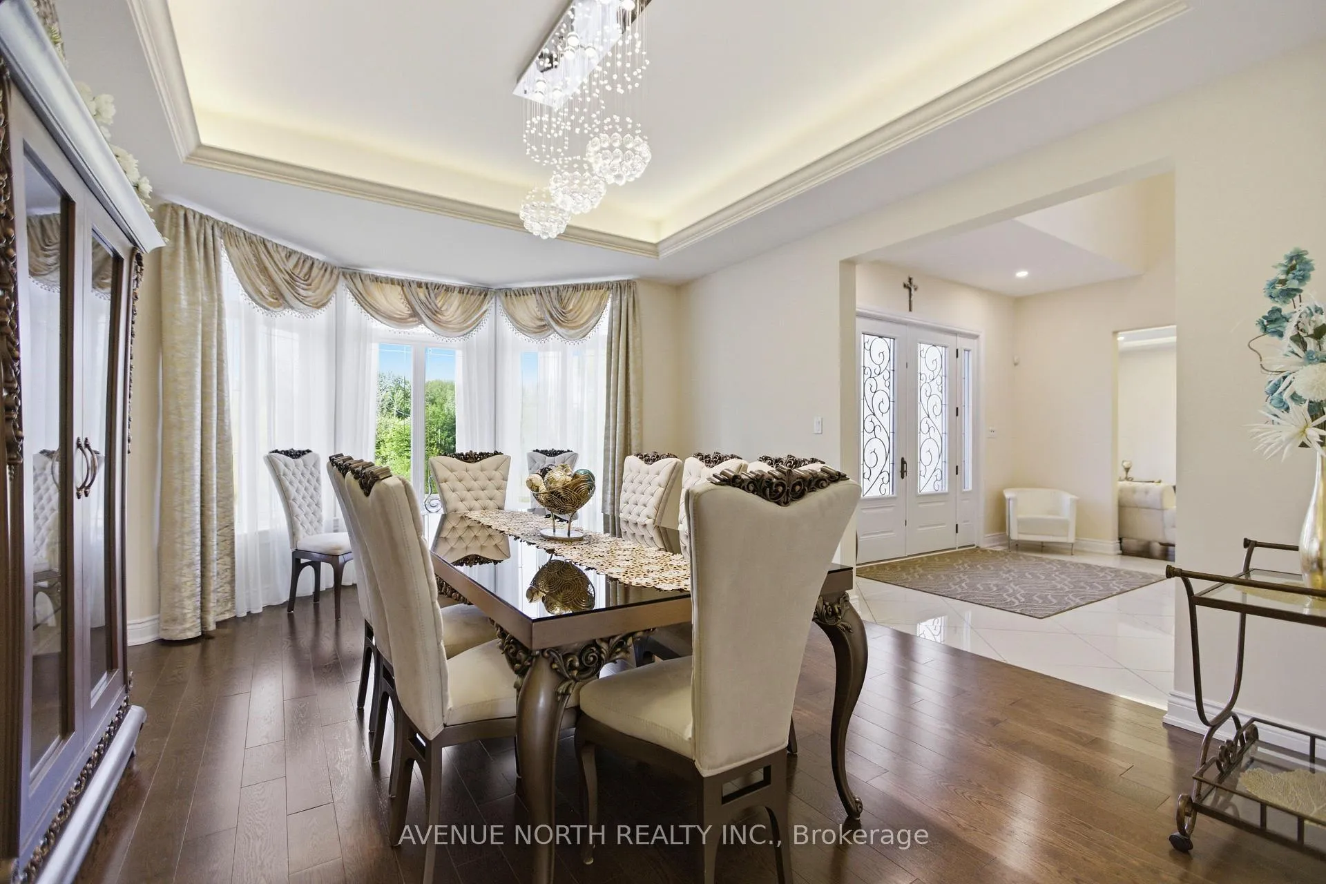 Photo 10 of 699 Ballycastle Crescent, Ottawa, Riverside South — HOMEH