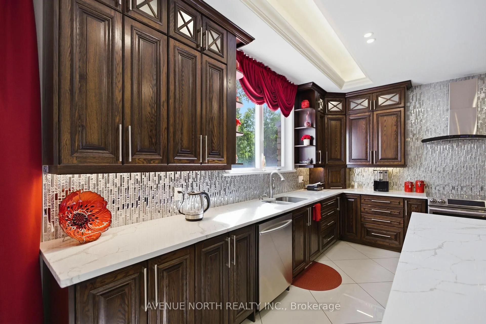 Photo 12 of 699 Ballycastle Crescent, Ottawa, Riverside South — HOMEH