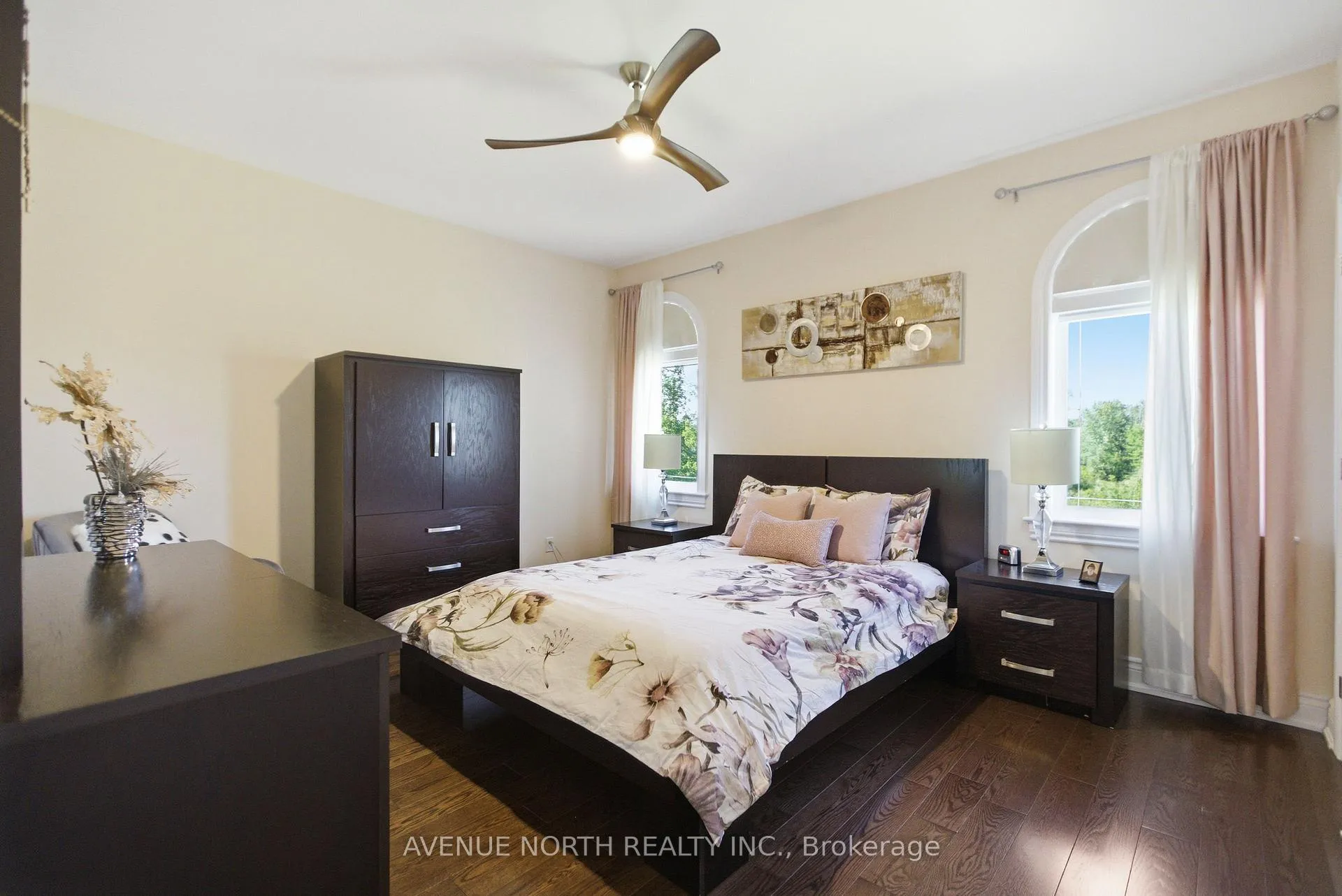 Photo 34 of 699 Ballycastle Crescent, Ottawa, Riverside South — HOMEH