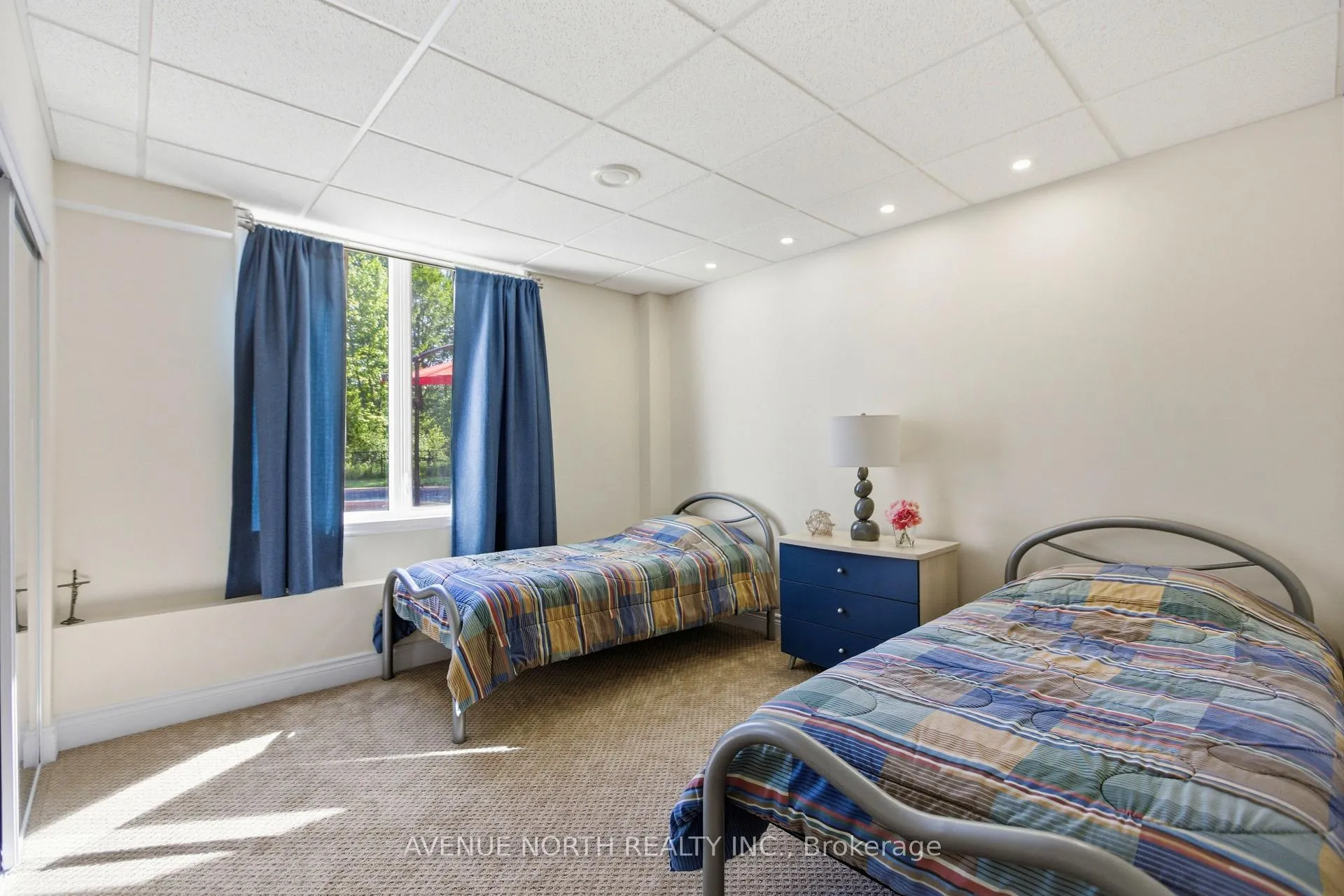 Photo 43 of 699 Ballycastle Crescent, Ottawa, Riverside South — HOMEH