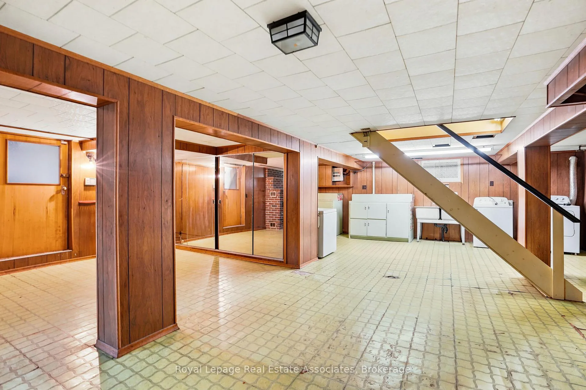 Photo 27 of 12 Parkview Row, Hamilton, Dundas — HOMEH