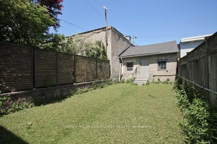 Photo 9 of 44 First Avenue, Toronto, South Riverdale — HOMEH