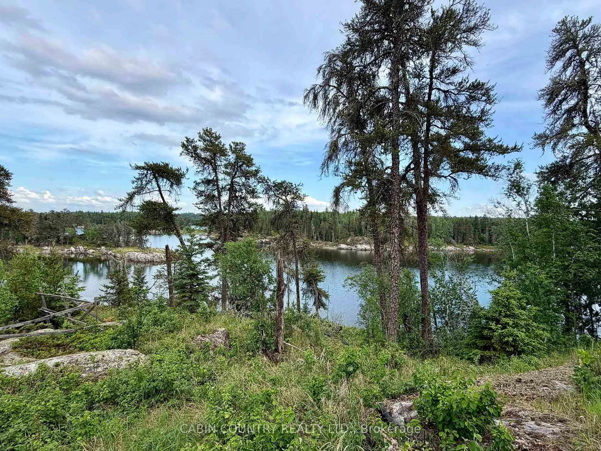 Photo 2 of 13 Duffus Road, Kenora, Keewatin — HOMEH