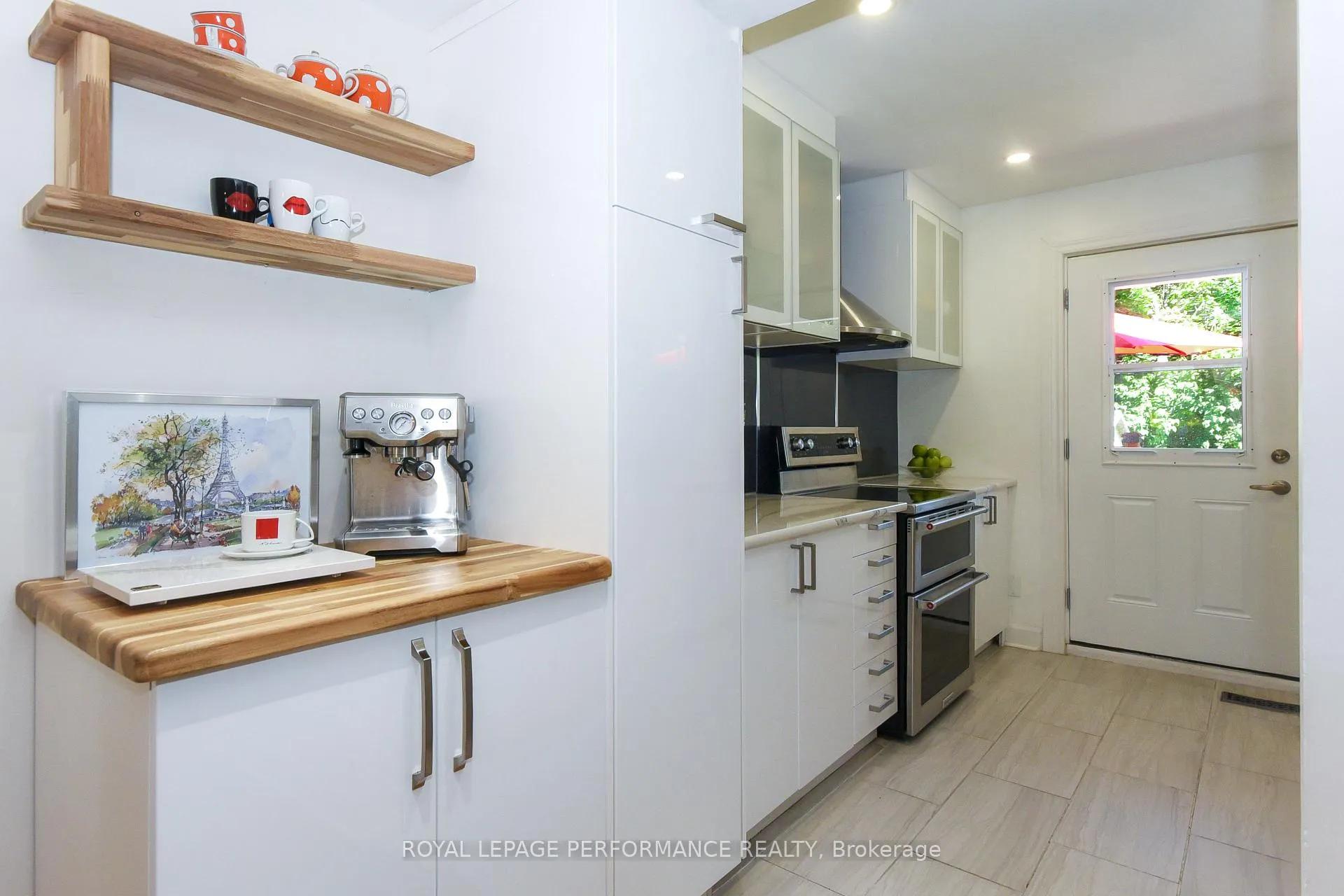 Photo 12 of 839 Nicholson Avenue, Ottawa, Mooneys Bay/Riverside Park — HOMEH