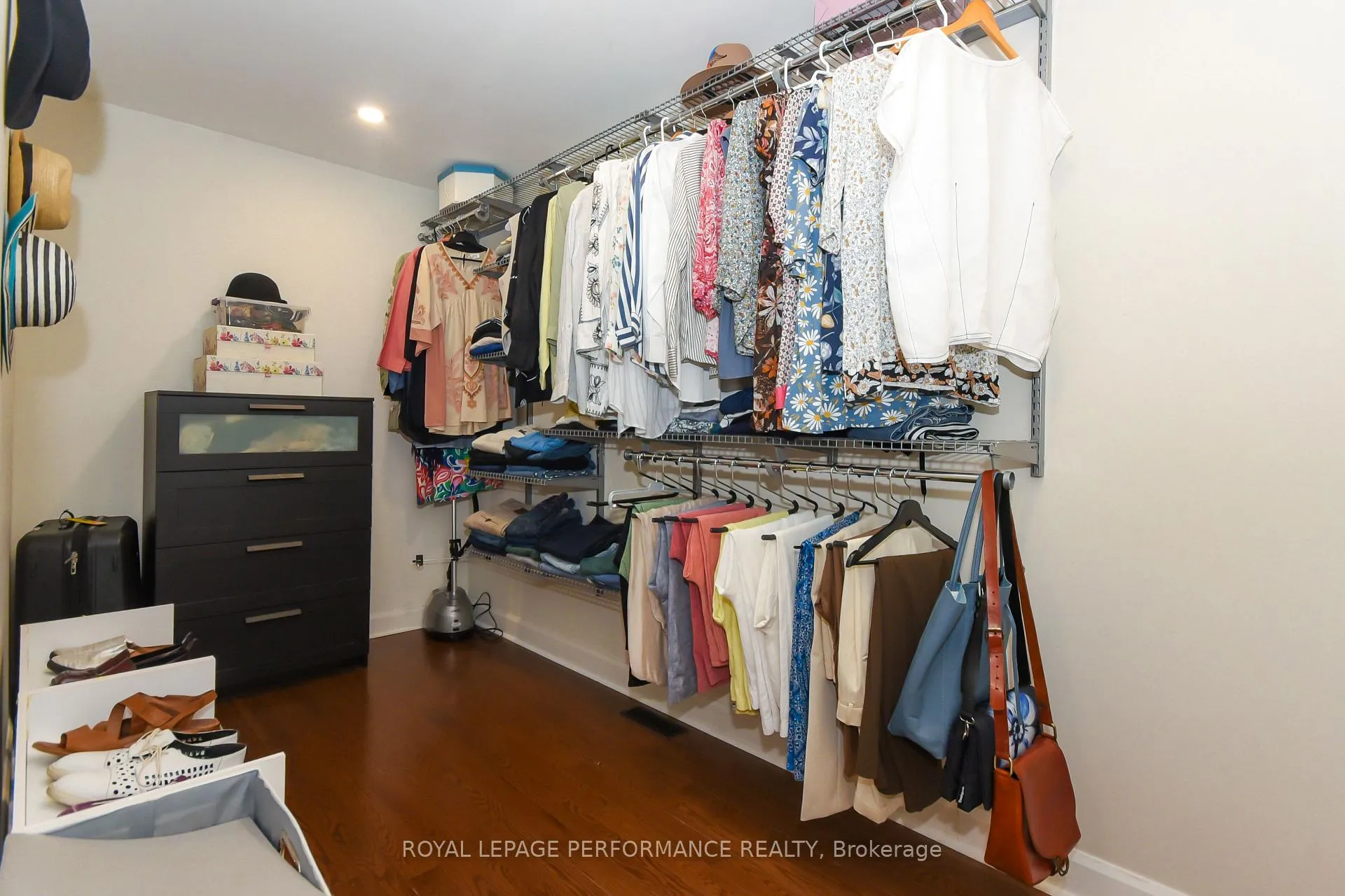 Photo 21 of 839 Nicholson Avenue, Ottawa, Mooneys Bay/Riverside Park — HOMEH