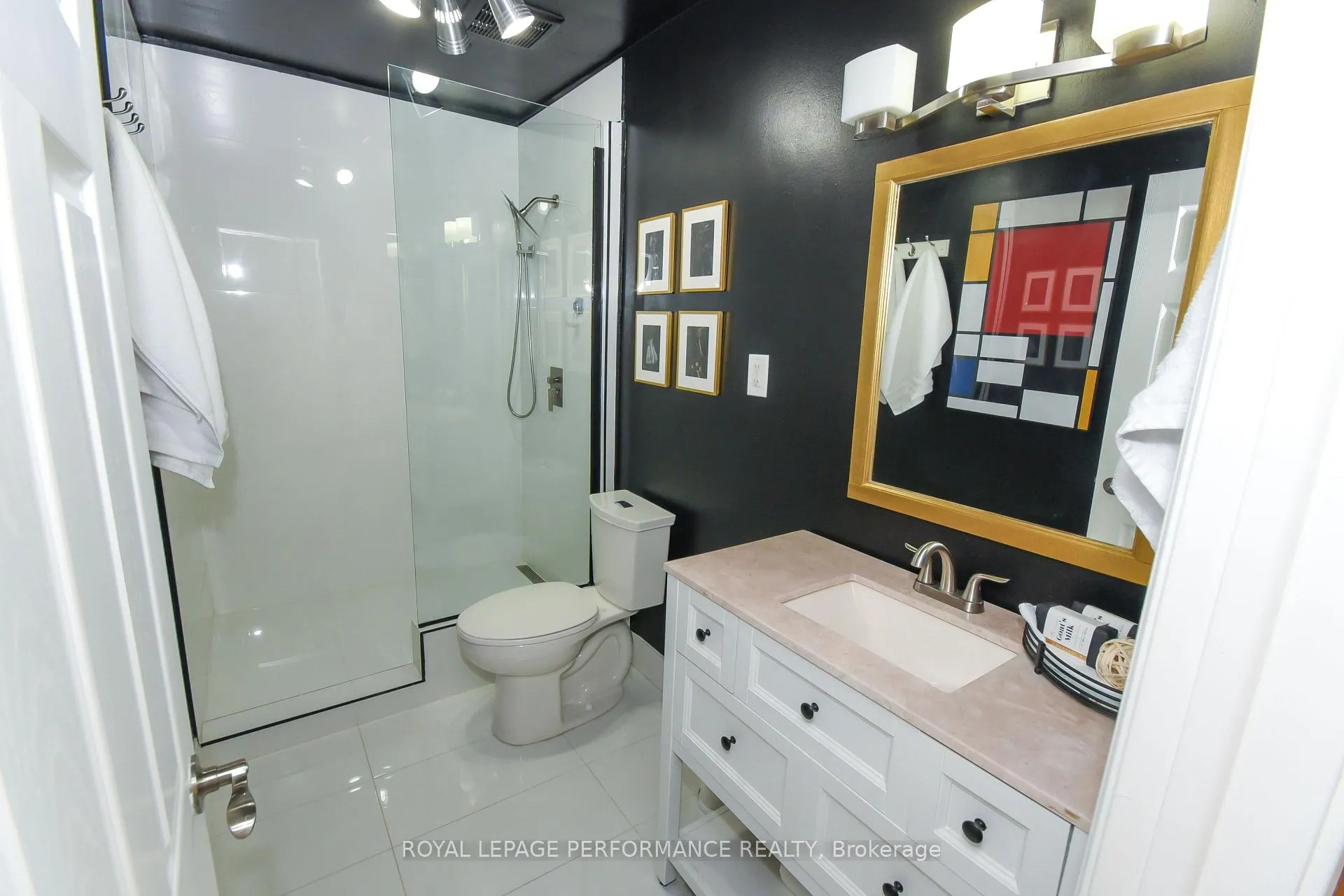 Photo 30 of 839 Nicholson Avenue, Ottawa, Mooneys Bay/Riverside Park — HOMEH