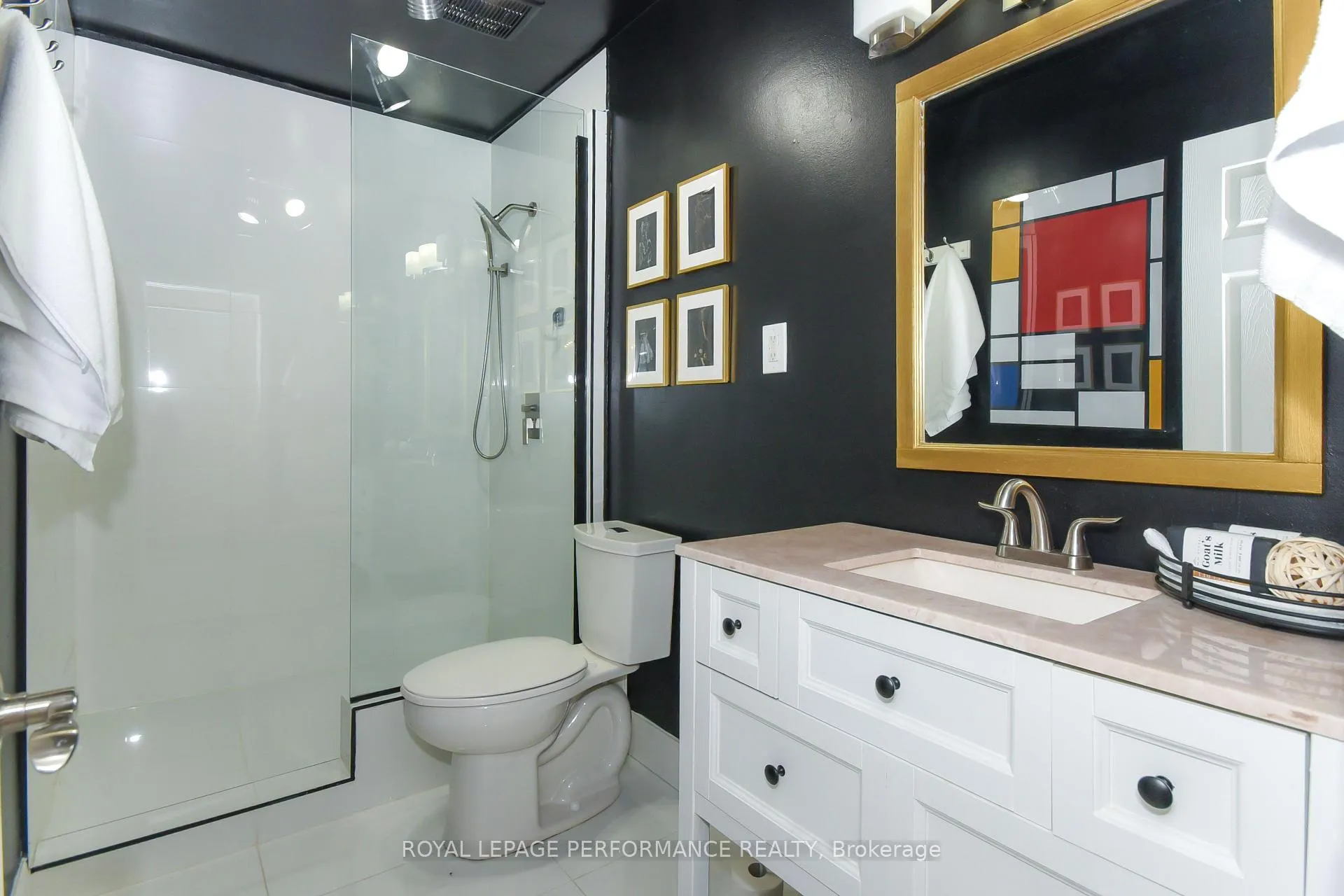 Photo 31 of 839 Nicholson Avenue, Ottawa, Mooneys Bay/Riverside Park — HOMEH