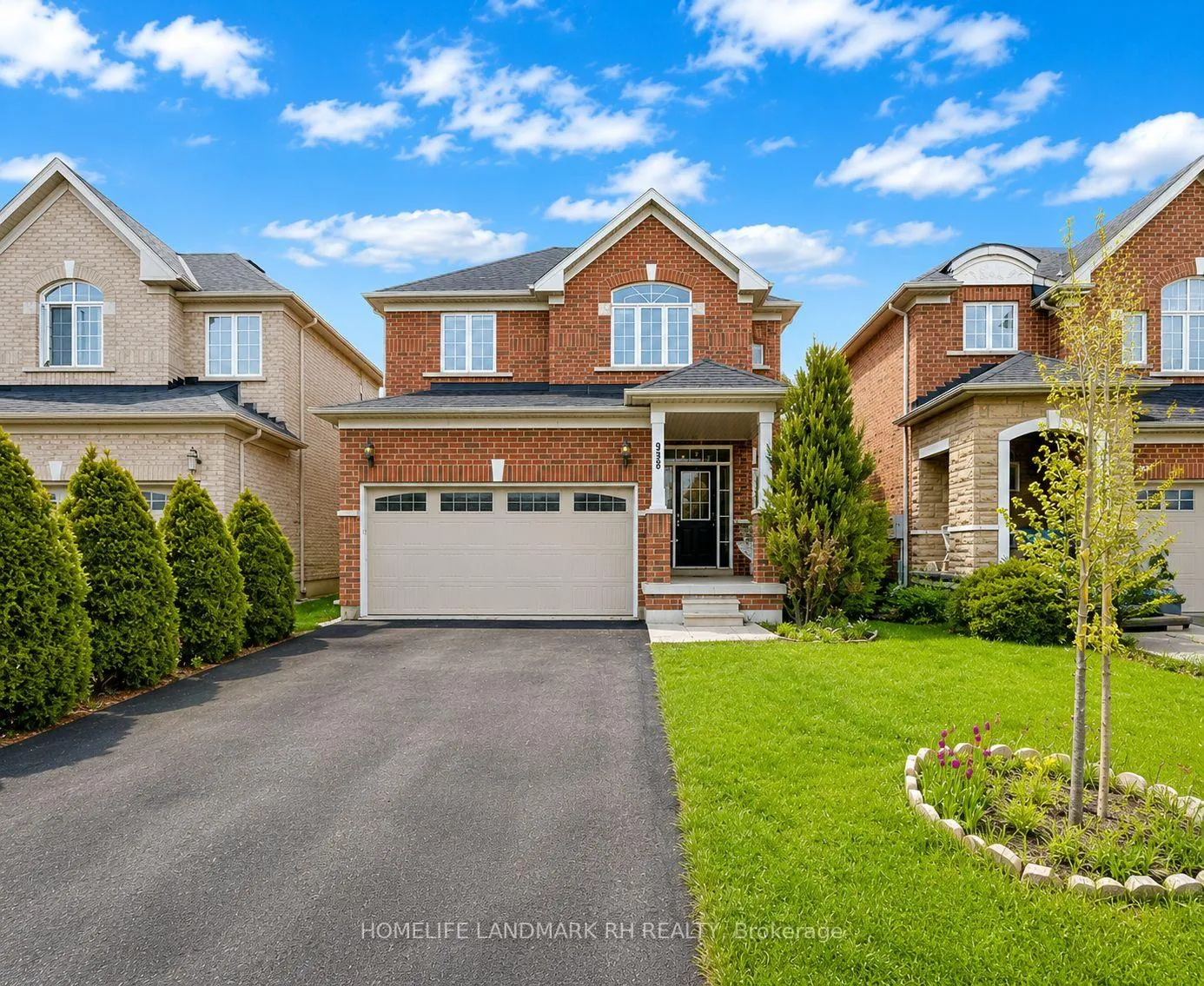 Photo 2 of 499 Pleasant Ridge Avenue, Vaughan, Patterson — HOMEH