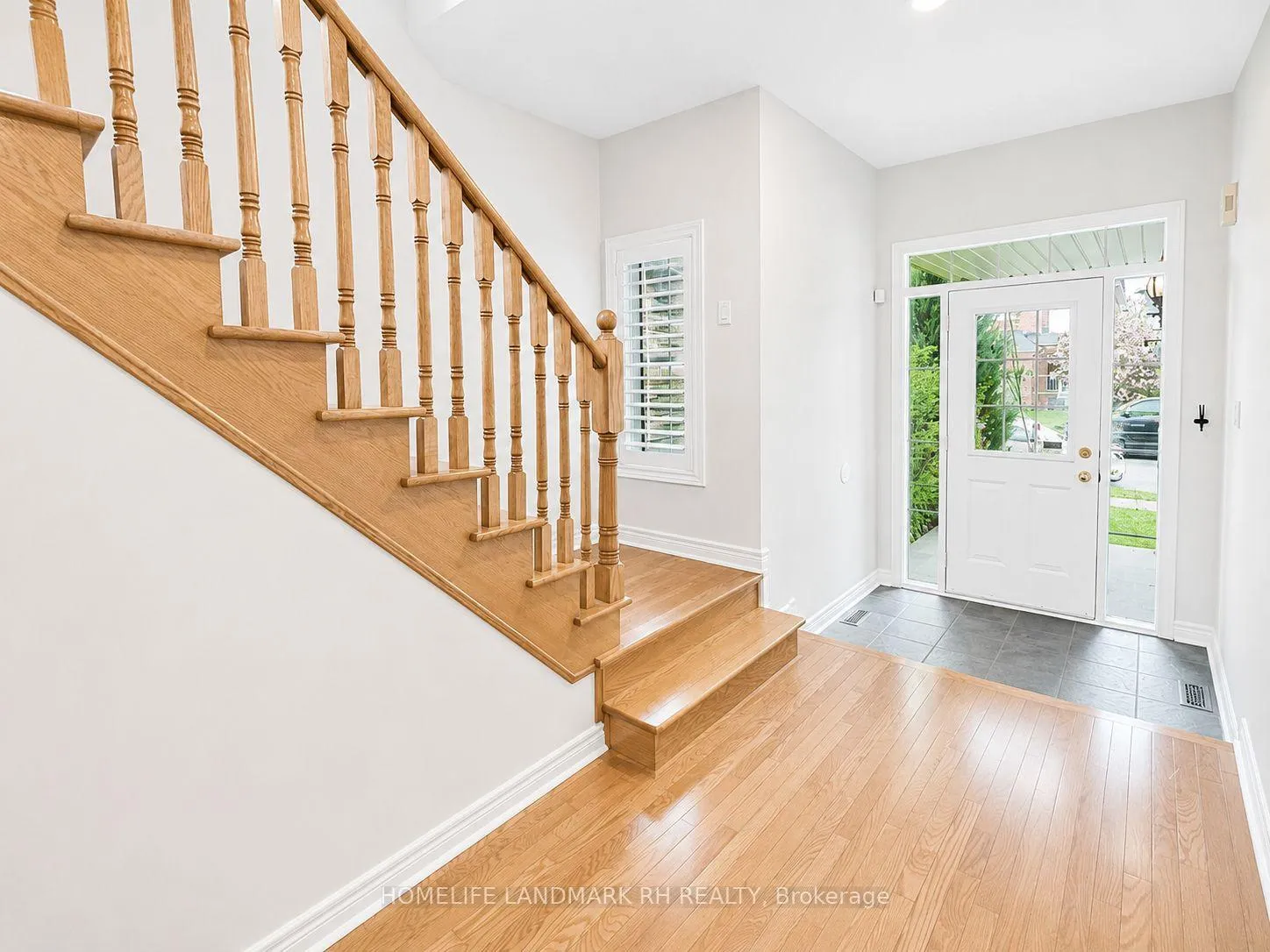 Photo 4 of 499 Pleasant Ridge Avenue, Vaughan, Patterson — HOMEH