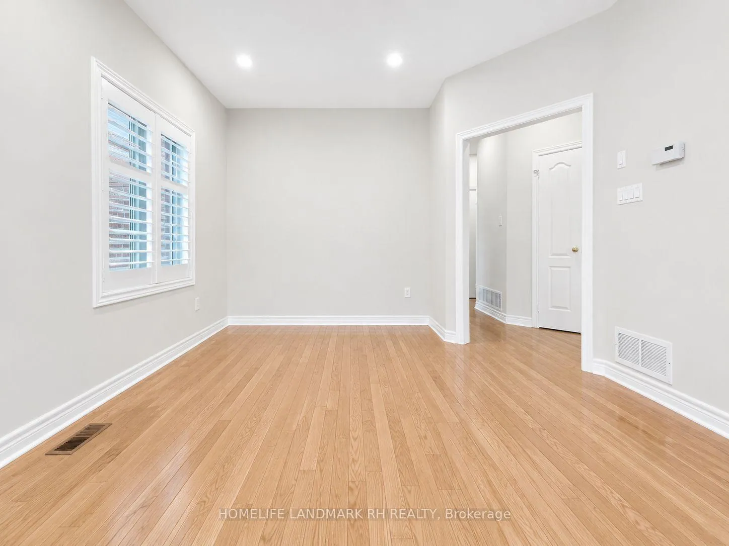 Photo 5 of 499 Pleasant Ridge Avenue, Vaughan, Patterson — HOMEH