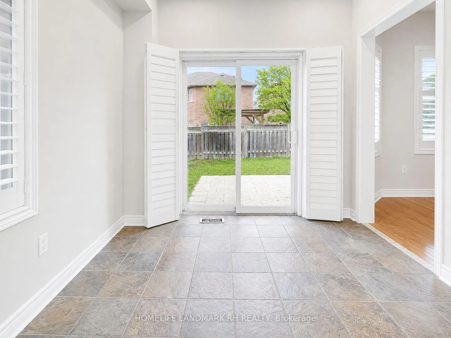 Photo 10 of 499 Pleasant Ridge Avenue, Vaughan, Patterson — HOMEH