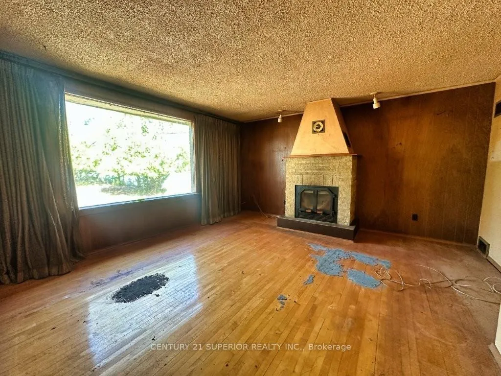 Photo 9 of 182 Hilldale Road, Thunder Bay, Dawson Heights — HOMEH