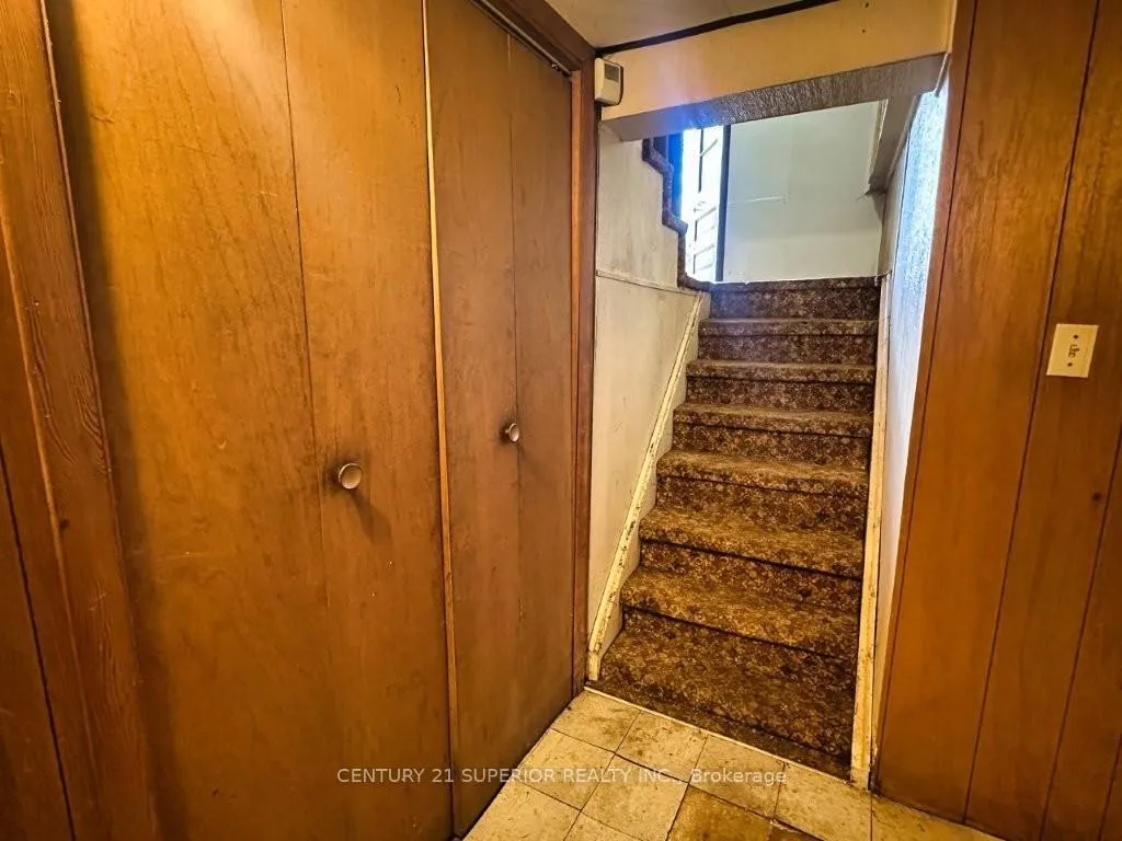 Photo 22 of 182 Hilldale Road, Thunder Bay, Dawson Heights — HOMEH